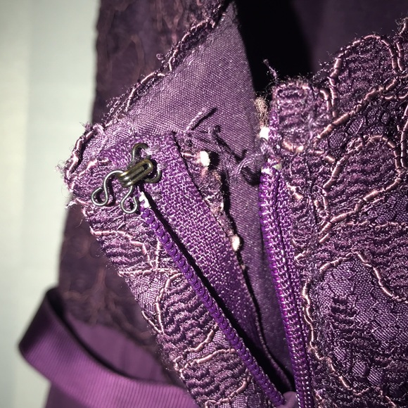 David’s Bridal Formal Dress, Size 0 - Picture 6 of 7